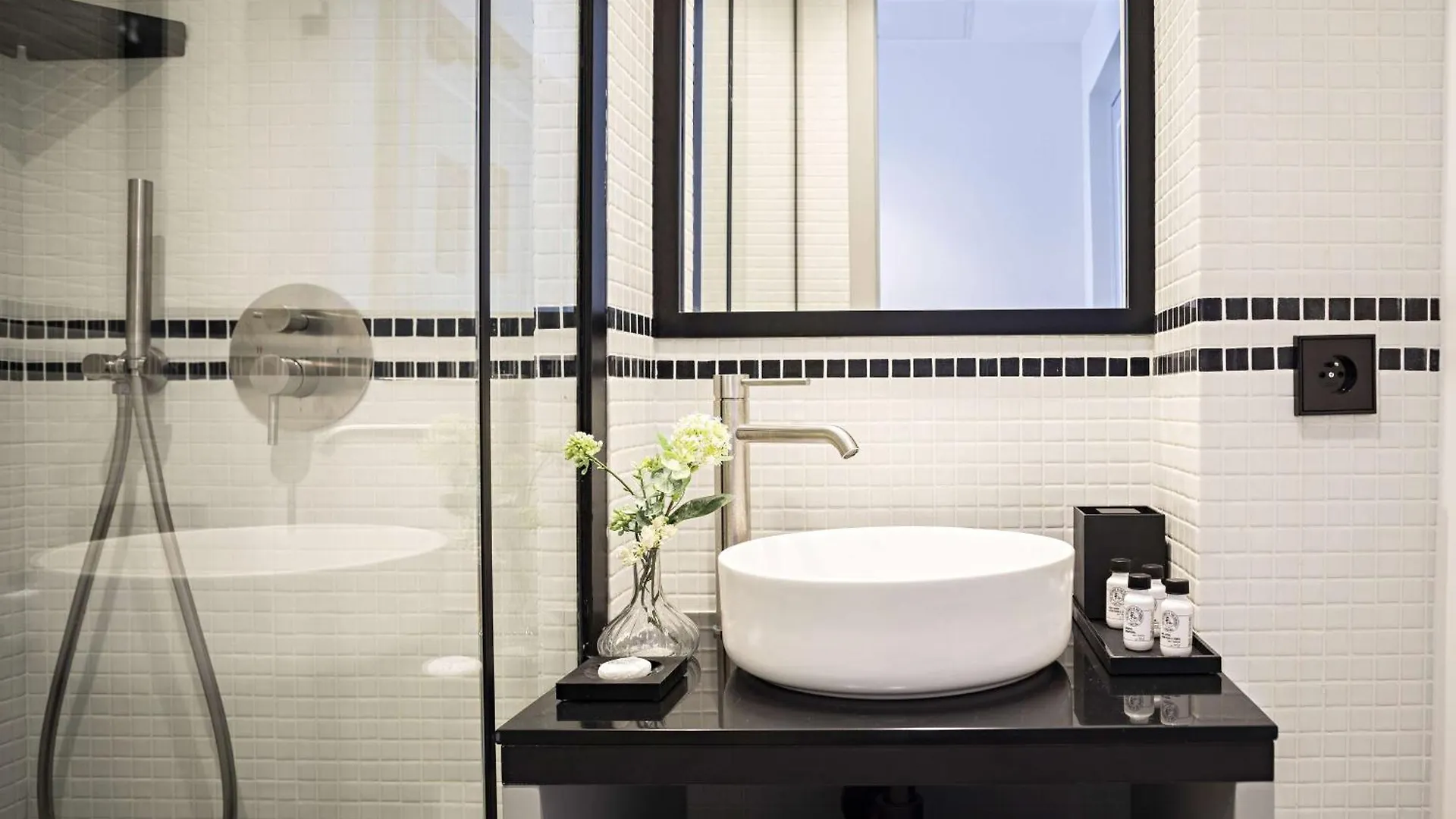 Best Western Premier The Blake Paris Gare Saint Lazare Frankrig